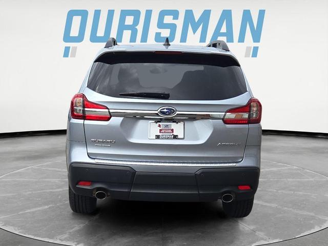 Photo of 2022 Ice Silver Metallic Subaru Ascent
