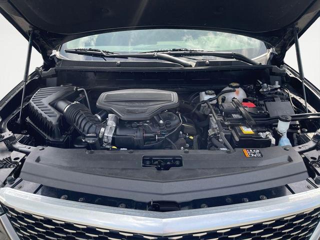 Photo of 2024 Black Metallic Cadillac XT6