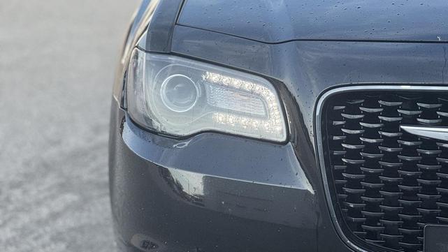 Photo of 2018 Gloss Black Chrysler 300