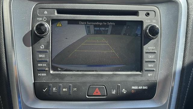 Photo of 2016 White Frost Tricoat GMC Acadia