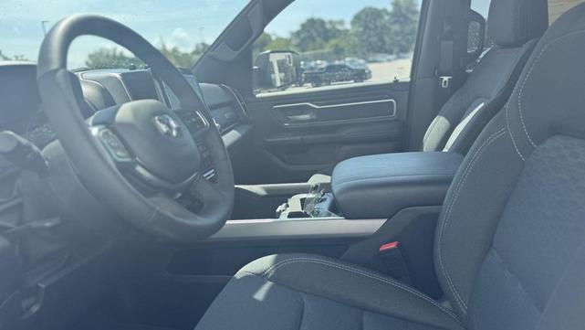 Photo of 2025 Billet Silver Metallic Clearcoat RAM 1500