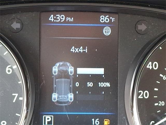 Photo of 2021 Scarlet Ember Nissan Rogue Sport
