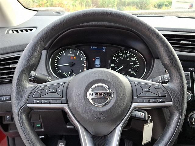 Photo of 2021 Scarlet Ember Nissan Rogue Sport