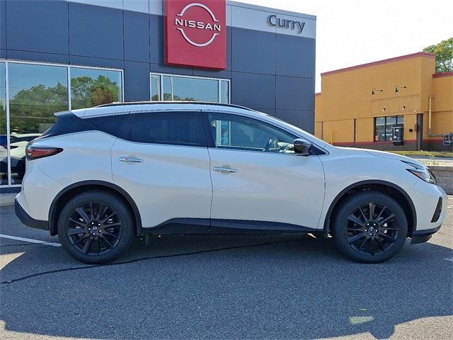 Photo of 2024 White Nissan Murano