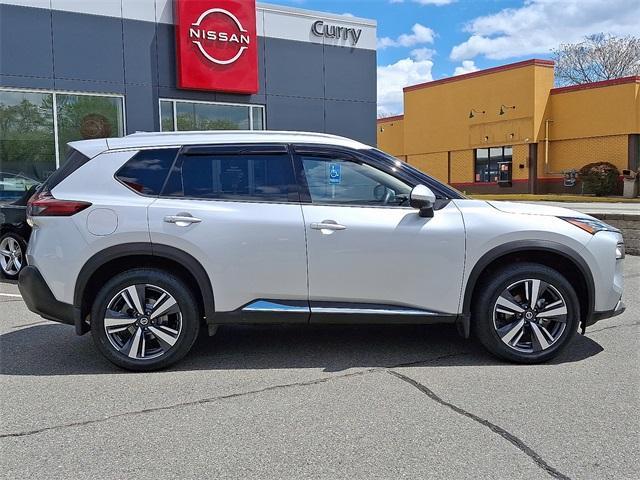 Photo of 2021 Brilliant Silver Metallic Nissan Rogue