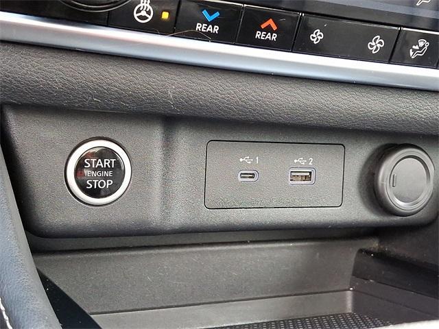 Photo of 2021 Brilliant Silver Metallic Nissan Rogue