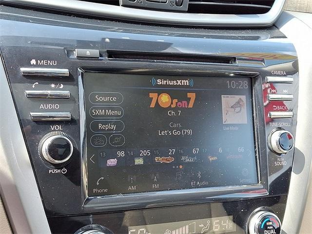 Photo of 2020 White Nissan Murano