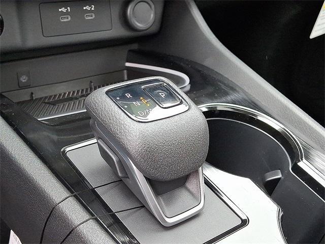 Photo of 2025 Everest White P Nissan Rogue