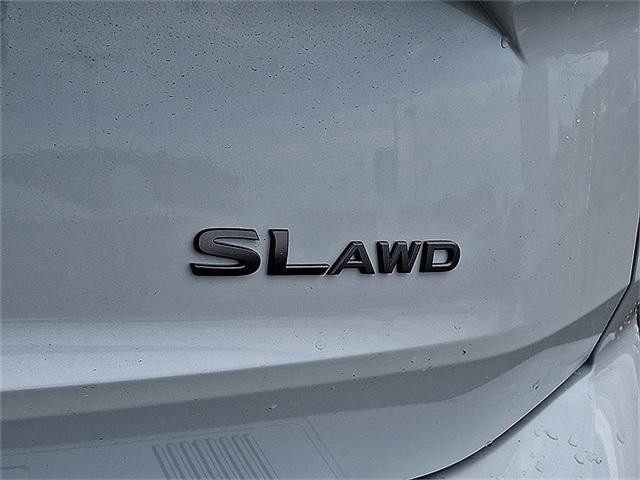 Photo of 2025 Everest White P Nissan Rogue