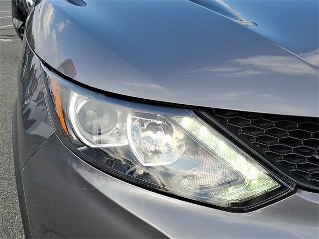 Photo of 2019 Gun Metallic Nissan Rogue Sport