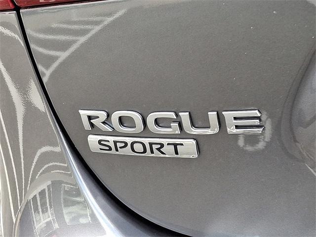 Photo of 2019 Gun Metallic Nissan Rogue Sport