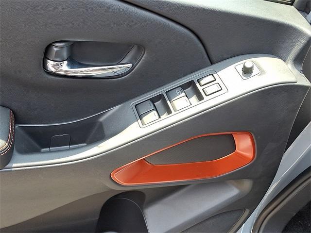 Photo of 2025 Boulder Gray Metallic Nissan Frontier