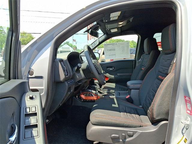 Photo of 2025 Boulder Gray Metallic Nissan Frontier