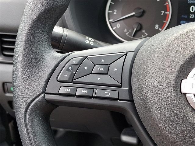 Photo of 2025 Black Nissan Sentra