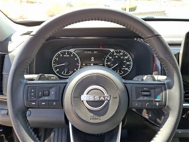 Photo of 2024 Black Nissan Pathfinder