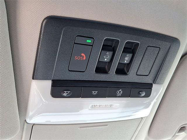 Photo of 2025 Black Nissan Pathfinder