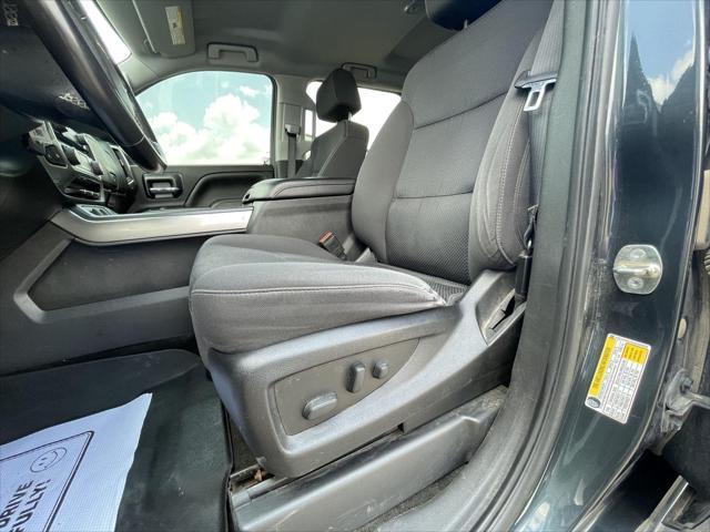 Photo of 2018 Graphite Metallic Chevrolet Silverado 1500