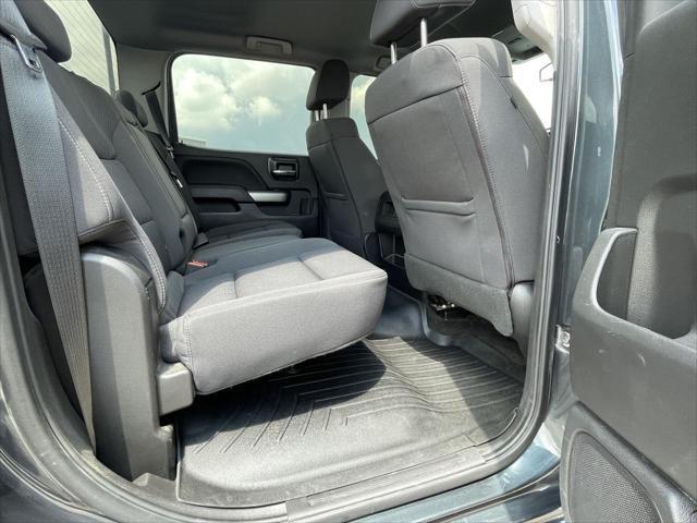 Photo of 2018 Graphite Metallic Chevrolet Silverado 1500