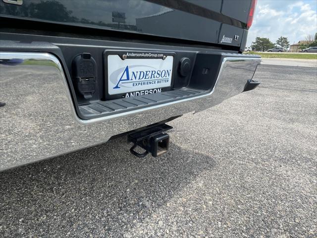 Photo of 2018 Graphite Metallic Chevrolet Silverado 1500