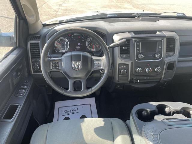 Photo of 2013 Bright Silver Metallic RAM 1500