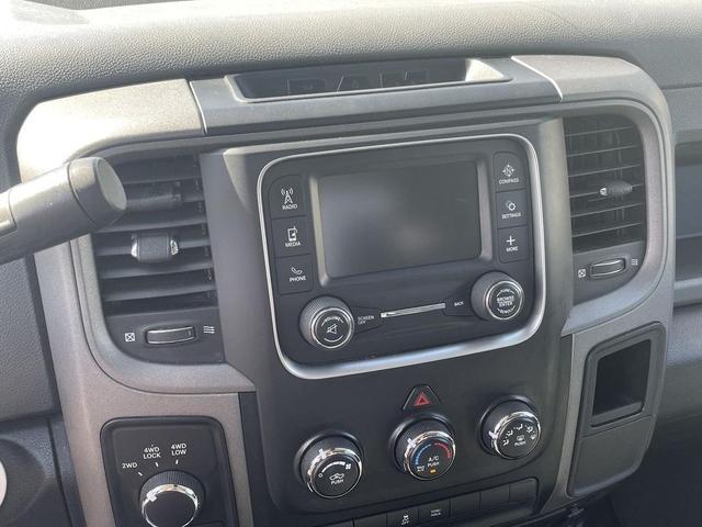 Photo of 2013 Bright Silver Metallic RAM 1500