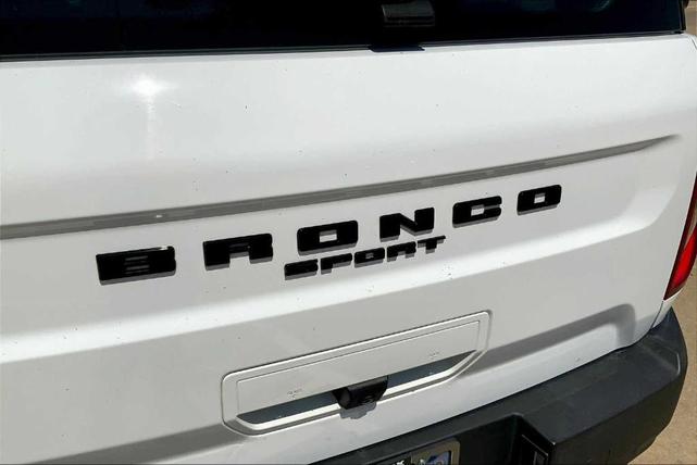 Photo of 2021 Oxford White Ford Bronco Sport