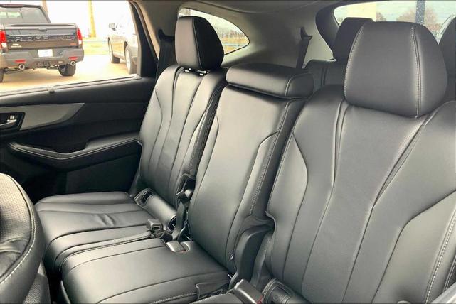 Photo of 2024 Majestic Black Pearl Acura MDX