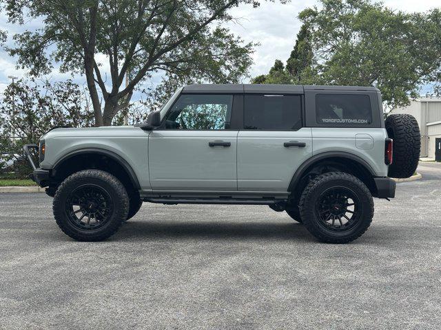 Photo of 2023 Cactus Gray Ford Bronco
