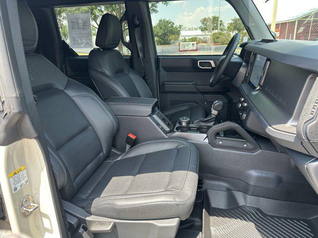 Photo of 2025 Desert Sand Ford Bronco