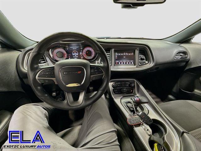 Photo of 2019 B5 Blue Pearlcoat Dodge Challenger