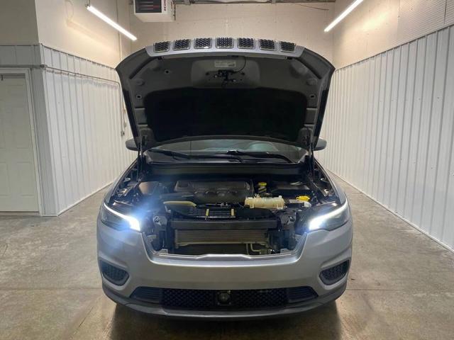 Photo of 2021 Billet Silver Metallic Clearcoat Jeep Cherokee