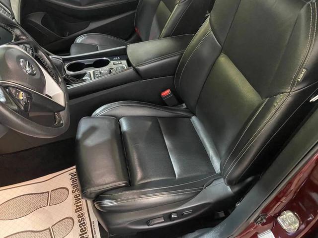 Photo of 2016 Burgundy Nissan Maxima