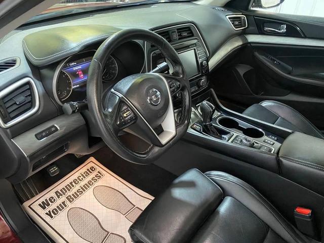 Photo of 2016 Burgundy Nissan Maxima