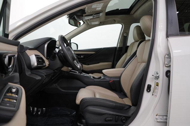 Photo of 2024 Crystal White Pearl Subaru Outback