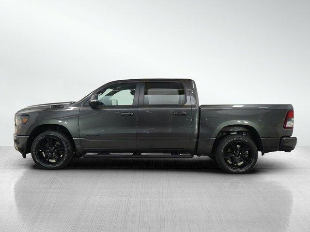 Photo of 2022 Granite Crystal Metallic Clearcoat RAM 1500