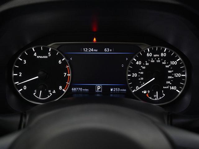 Photo of 2020 Glacier White Nissan Altima