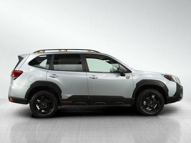 Photo of 2024 Ice Silver Metallic Subaru Forester