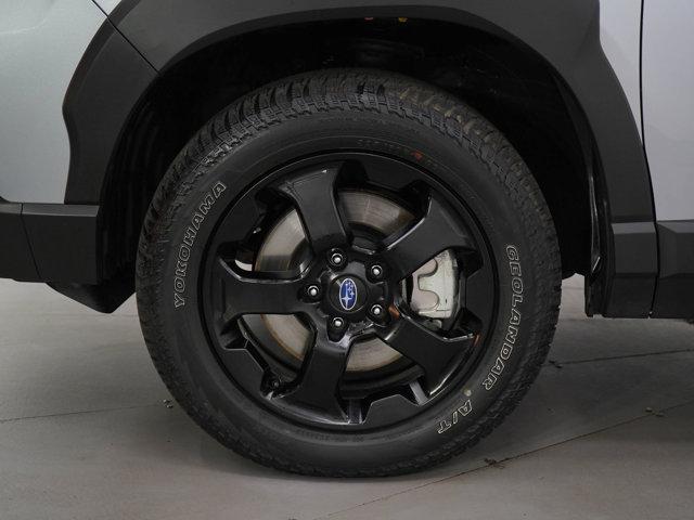 Photo of 2024 Ice Silver Metallic Subaru Forester