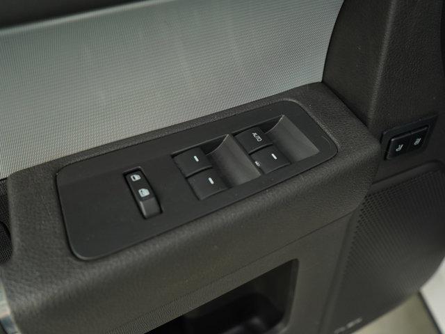 Photo of 2013 White Platinum Ford Flex