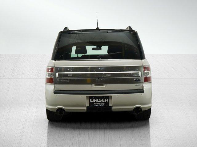 Photo of 2013 White Platinum Ford Flex