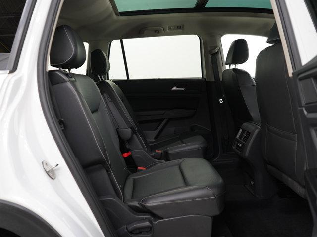 Photo of 2021 Pure White Volkswagen Atlas