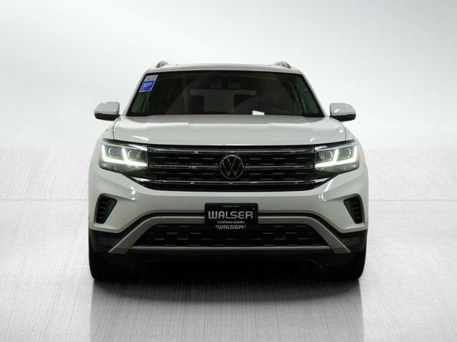 Photo of 2021 Pure White Volkswagen Atlas