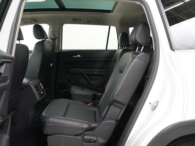 Photo of 2021 Pure White Volkswagen Atlas