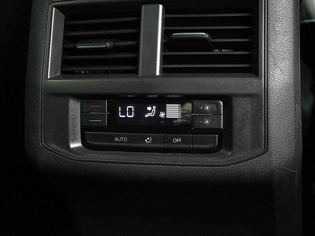 Photo of 2021 Pure White Volkswagen Atlas