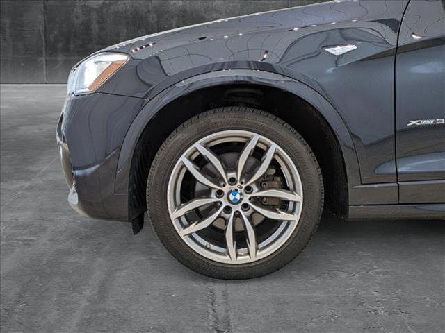 Photo of 2016 Deep Sea Blue Metallic BMW X4
