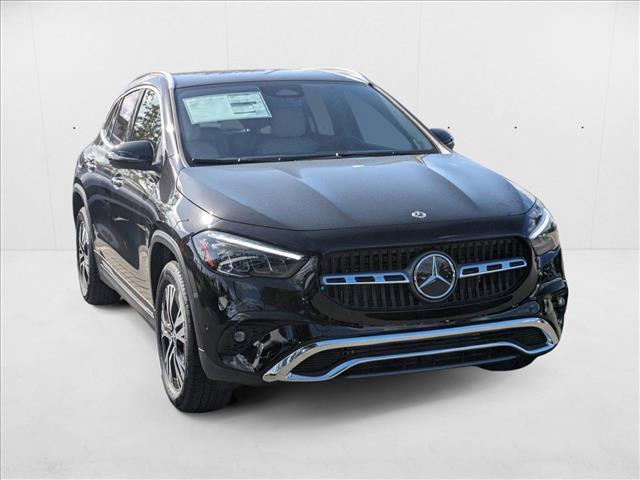 Photo of 2025 Night Black Mercedes-Benz GLA 250