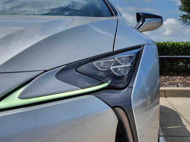 Photo of 2018 Liquid Platinum Lexus LC 500