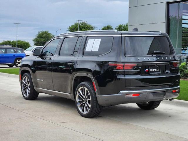 Photo of 2022 Diamond Black Jeep Wagoneer
