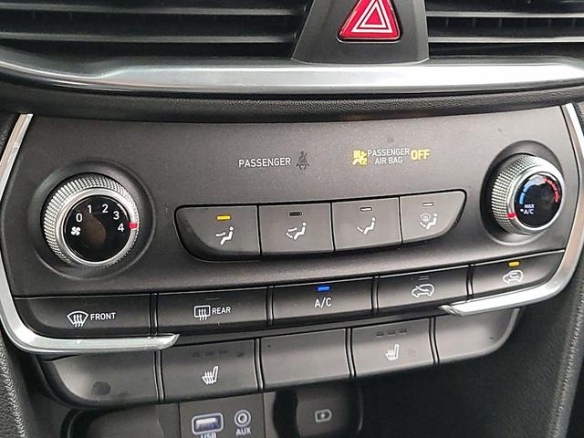 Photo of 2020 White Hyundai SANTA FE