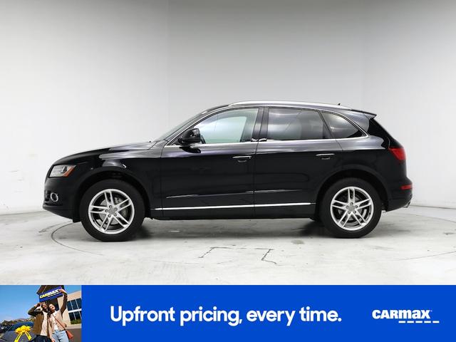 Photo of 2017 Black Audi Q5